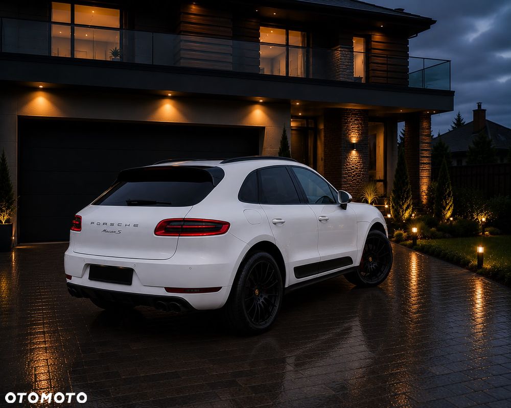 Porsche Macan Standard - 4