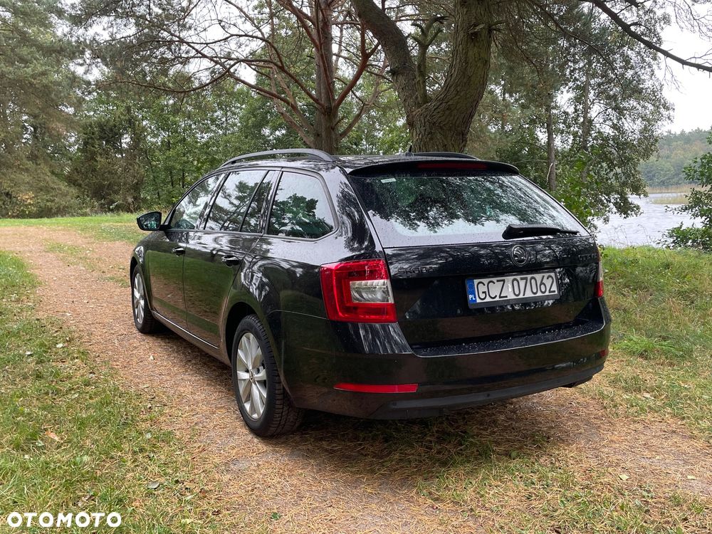 Skoda Octavia 1.6 TDI Ambition - 6