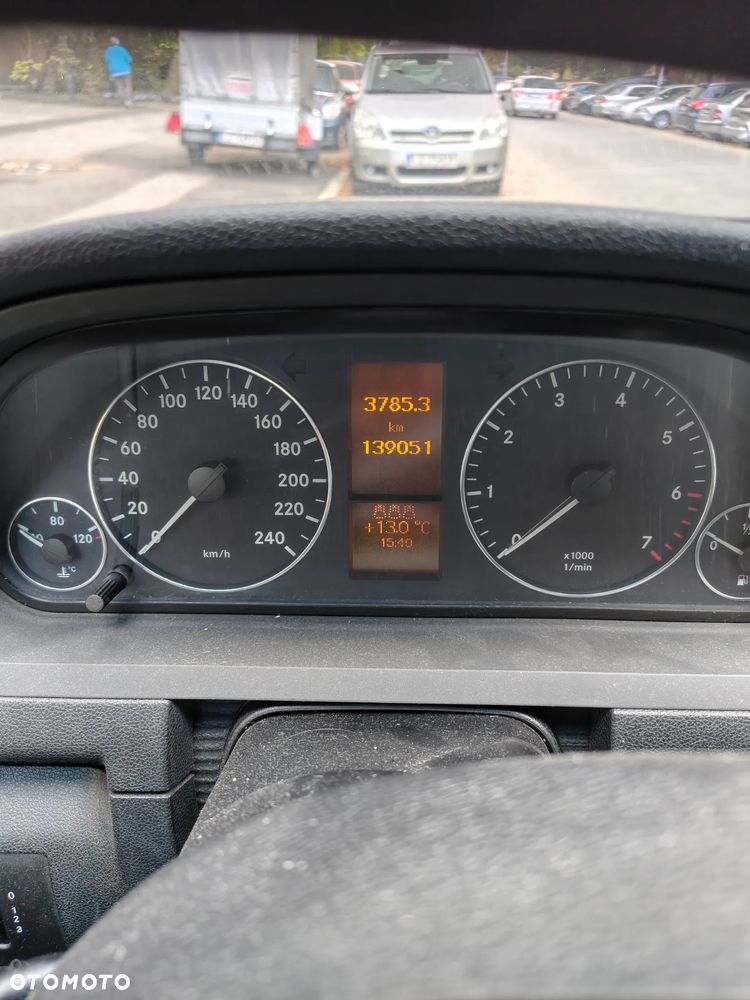 Mercedes-Benz Klasa A 200 Turbo Autotronic Avantgarde - 8