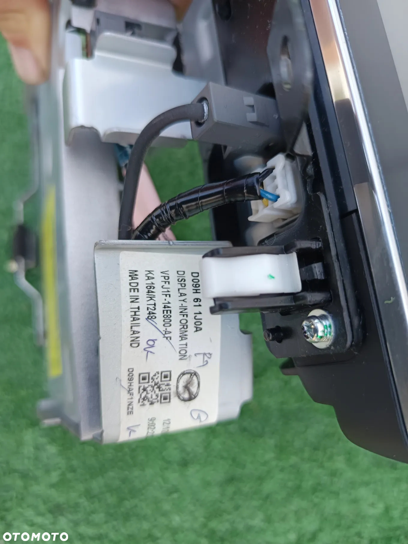 Mazda CX-3 1.5 2.0 wyswietlacz monitor radia D09H 61 1J0A D09H611J0A - 3