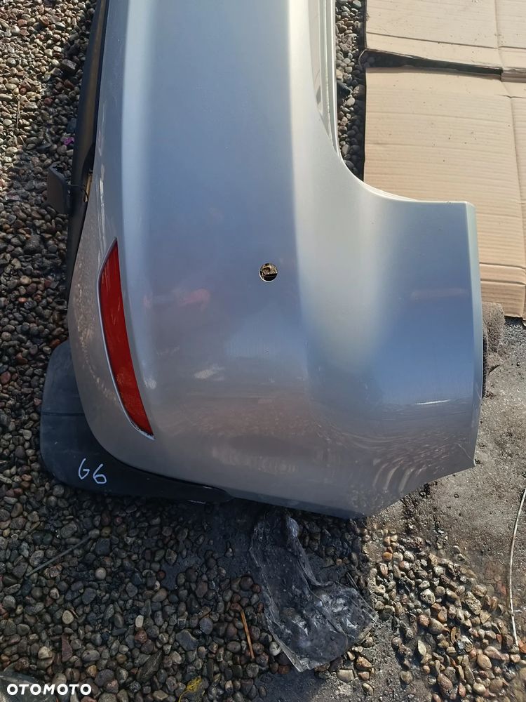ZDERZAK TYŁ TYLNY NA CZUJNIKI PDC VW GOLF VI 08-13  LR7L - 3