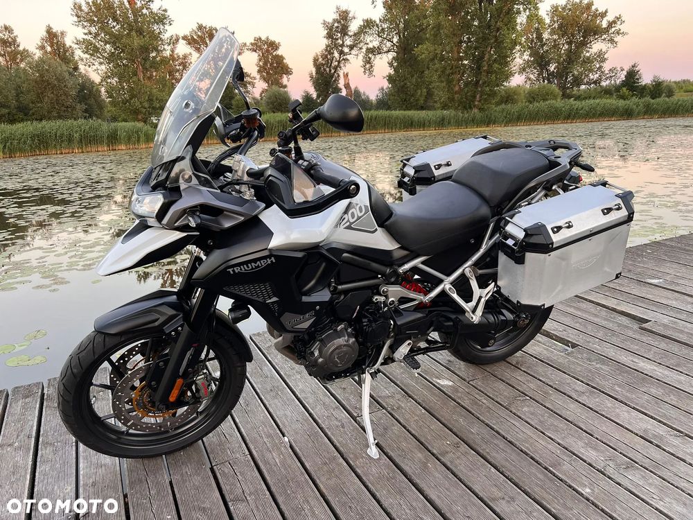 Triumph Tiger - 2