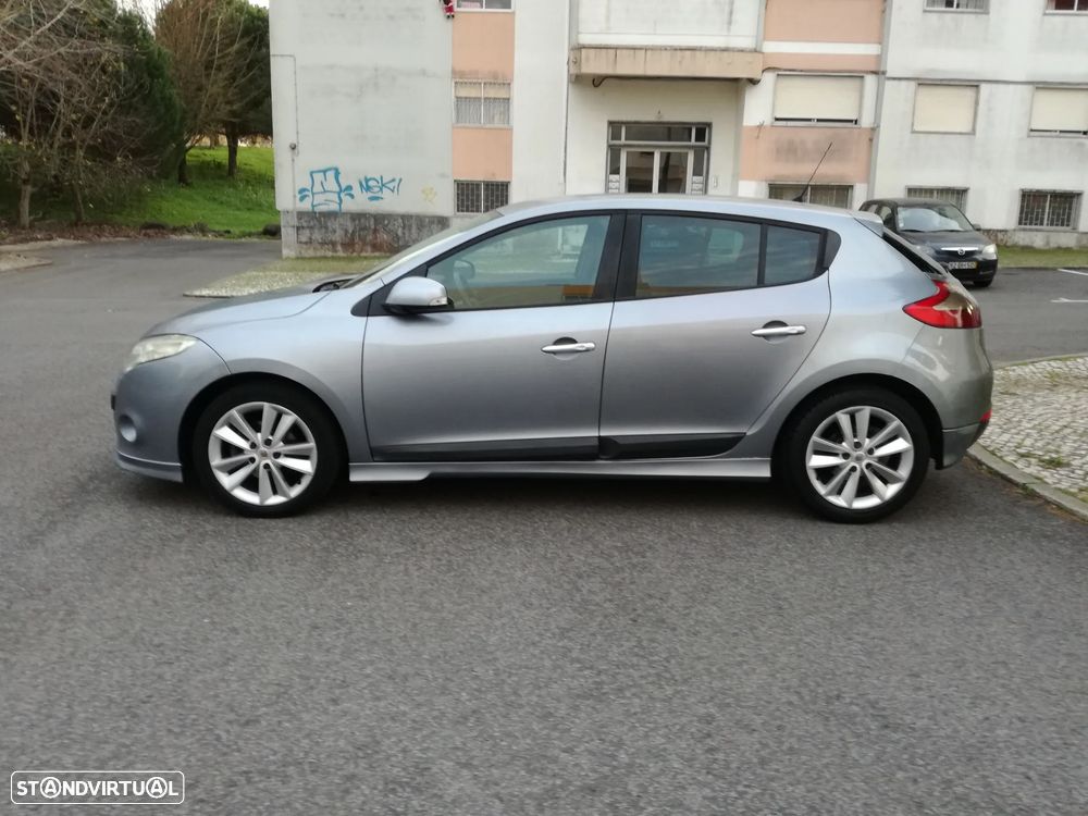 Renault Mégane 1.5 dCi Luxe - 4