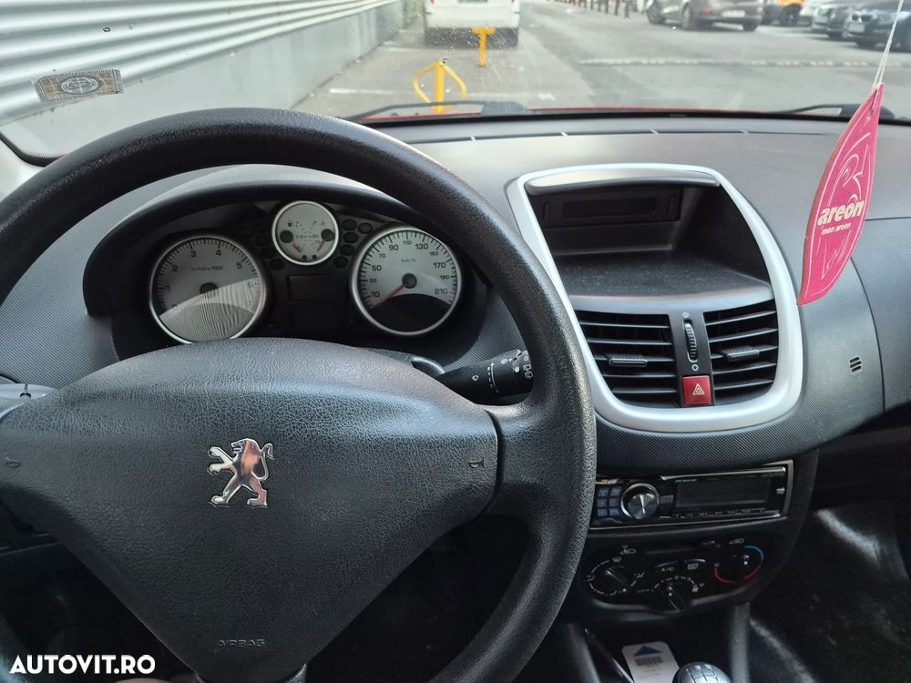 Peugeot 206+ - 2