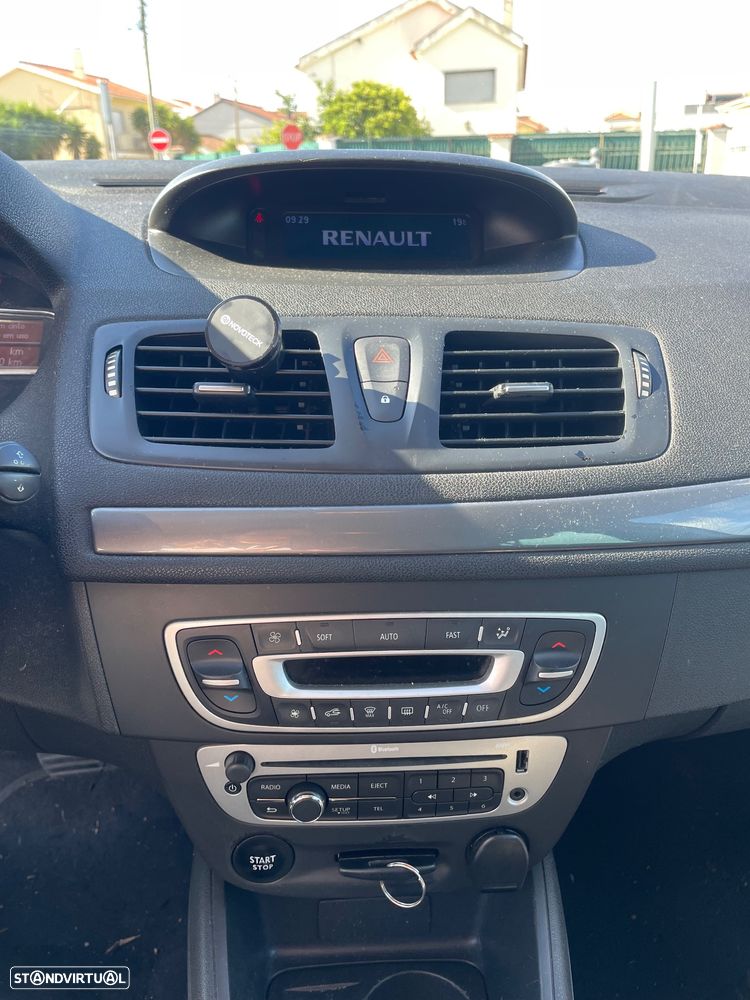Renault Mégane Sport Tourer 1.5 dCi Limited - 7