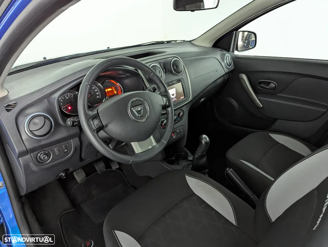 Dacia Sandero 1.5 dCi Confort - 19