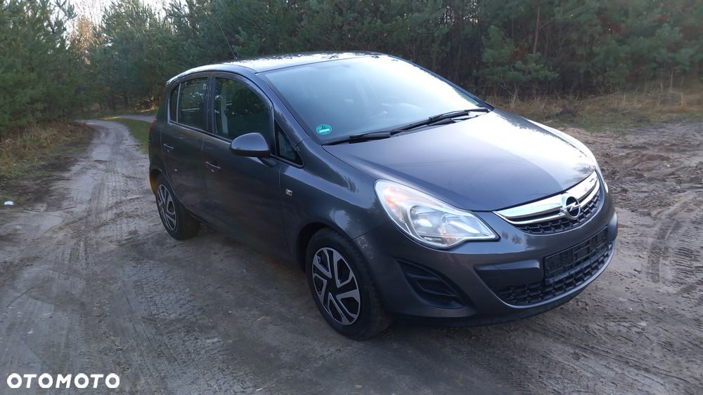 Opel Corsa 1.2 16V Edition - 2