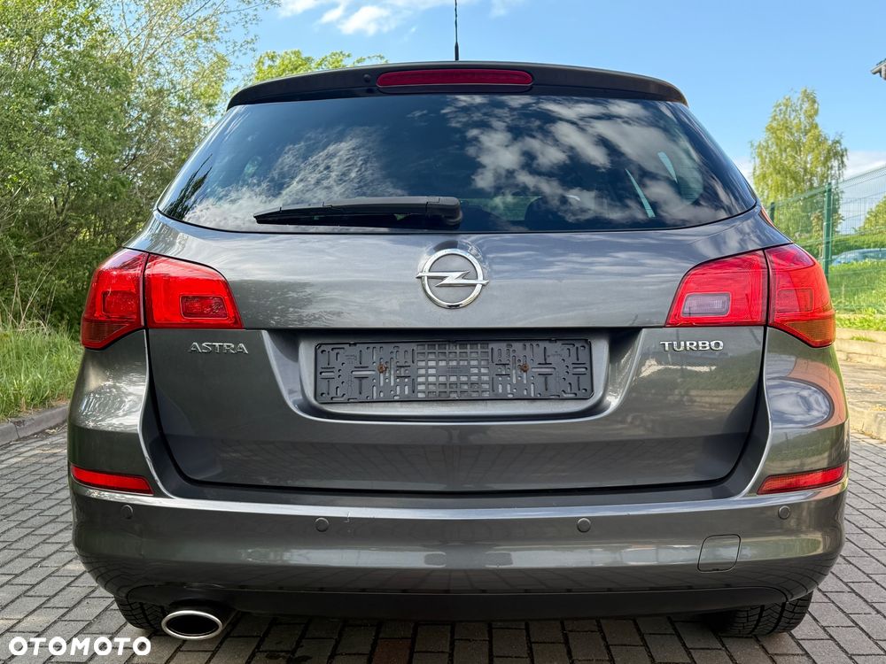 Opel Astra 1.4 Turbo - 9