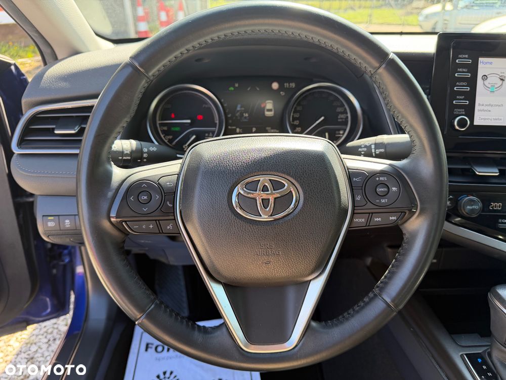 Toyota Camry 2.5 Hybrid Comfort CVT - 23