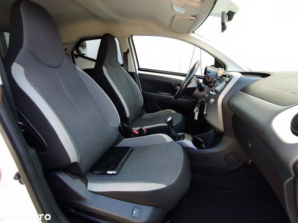 Toyota Aygo - 14