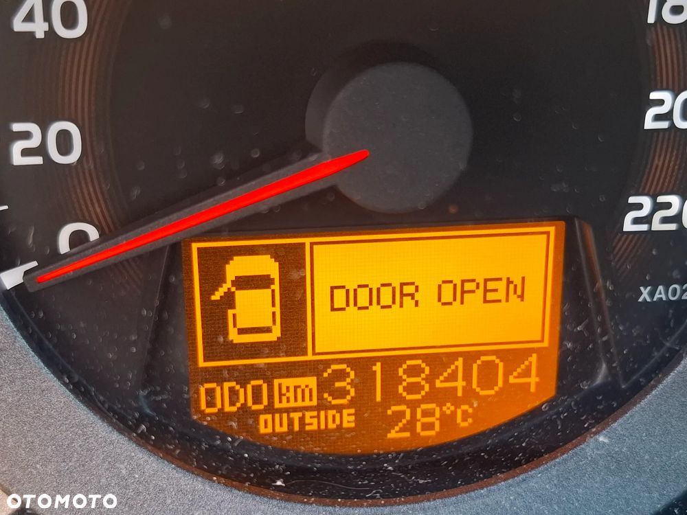 Toyota RAV4 2.0 VVT-i Premium - 21