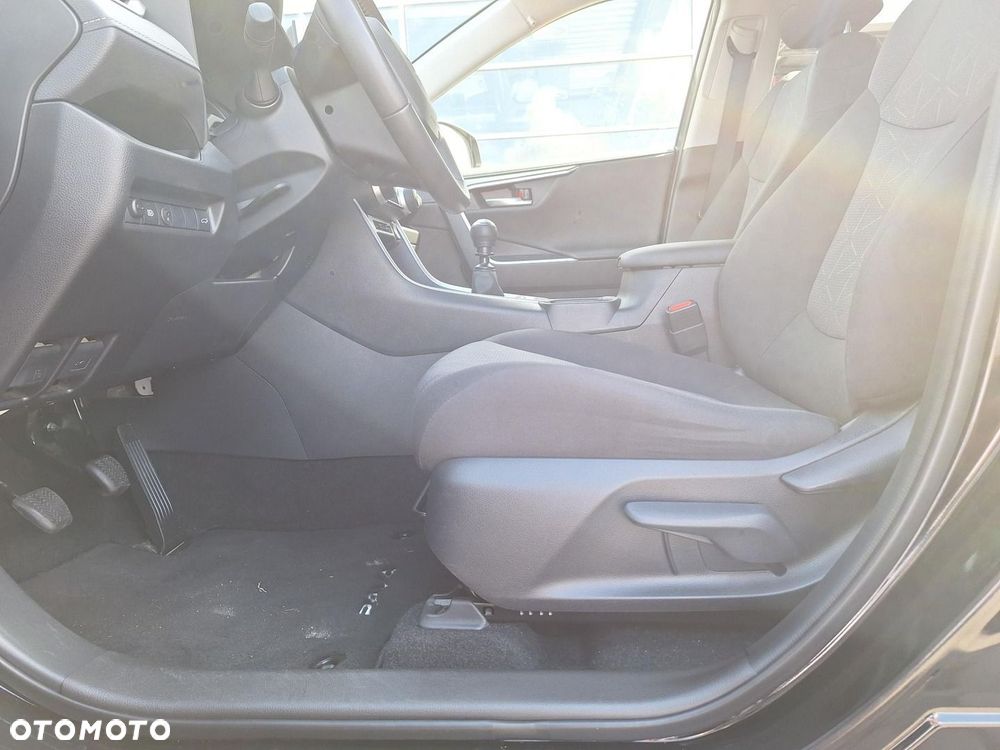 Toyota RAV4 2.0 Comfort 4x2 - 12