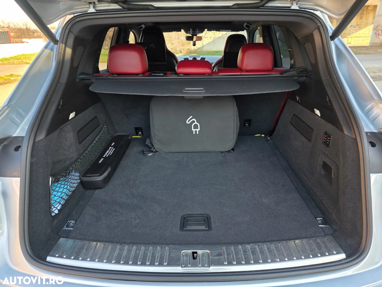 Porsche Cayenne - 39