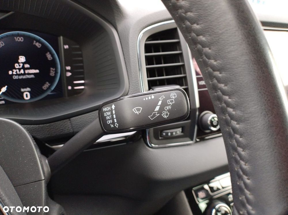 Skoda Karoq 1.5 TSI ACT Style DSG - 28