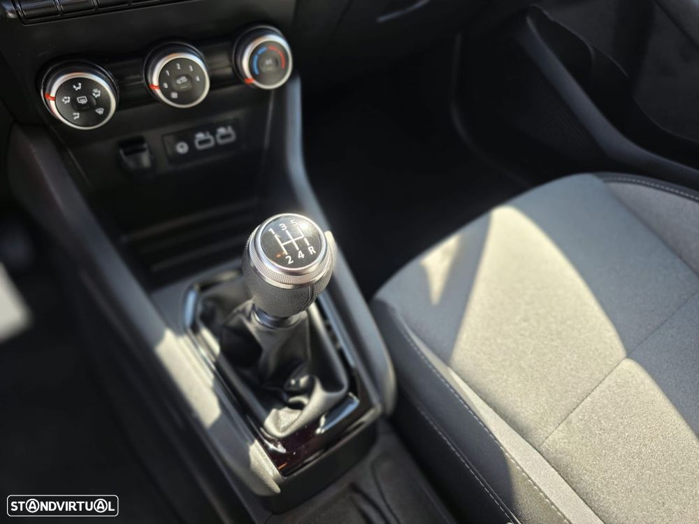 Renault Clio - 27