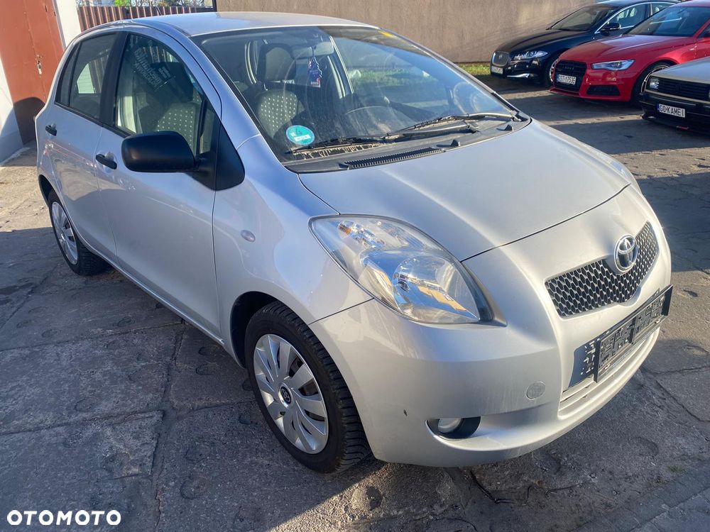 Toyota Yaris 1.3 VVT-i Executive - 1