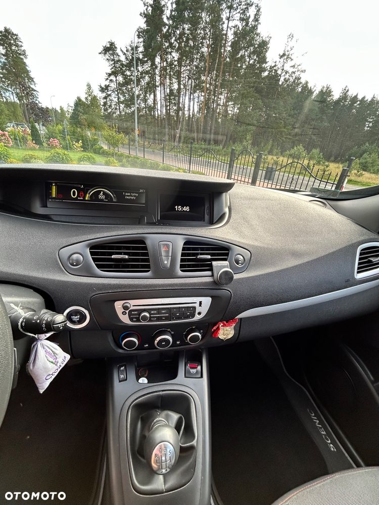 Renault Scenic - 12