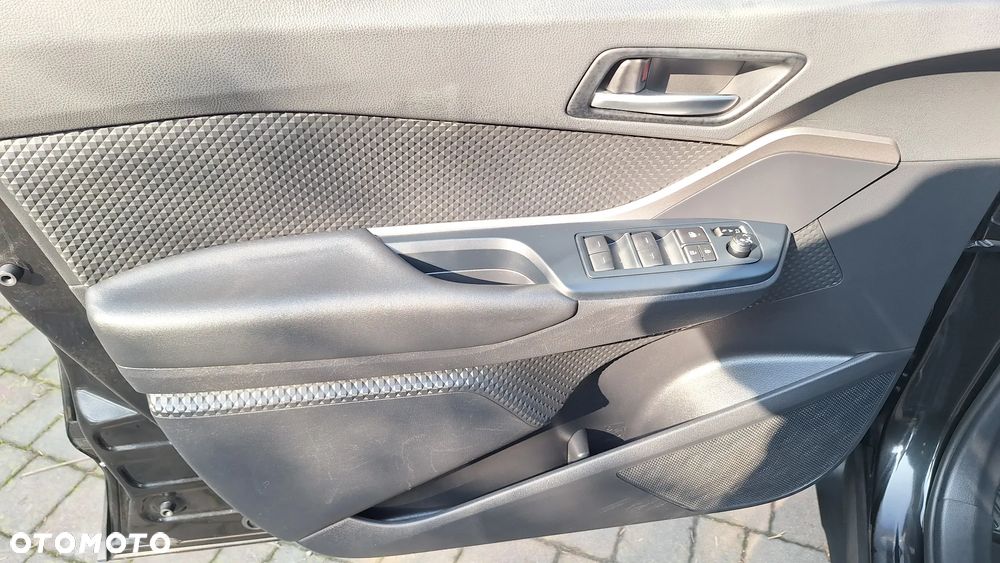 Toyota C-HR Style Selection - 17