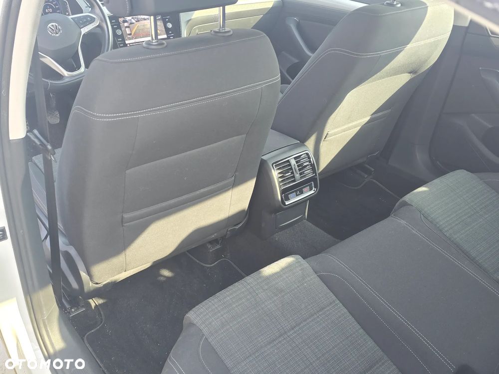 Volkswagen Passat 2.0 TDI (BlueMotion Technology) Comfortline - 11
