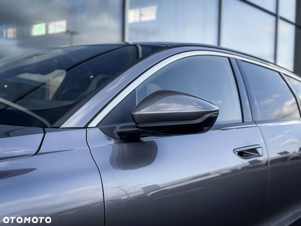 Audi A6 Avant e-tron - 7