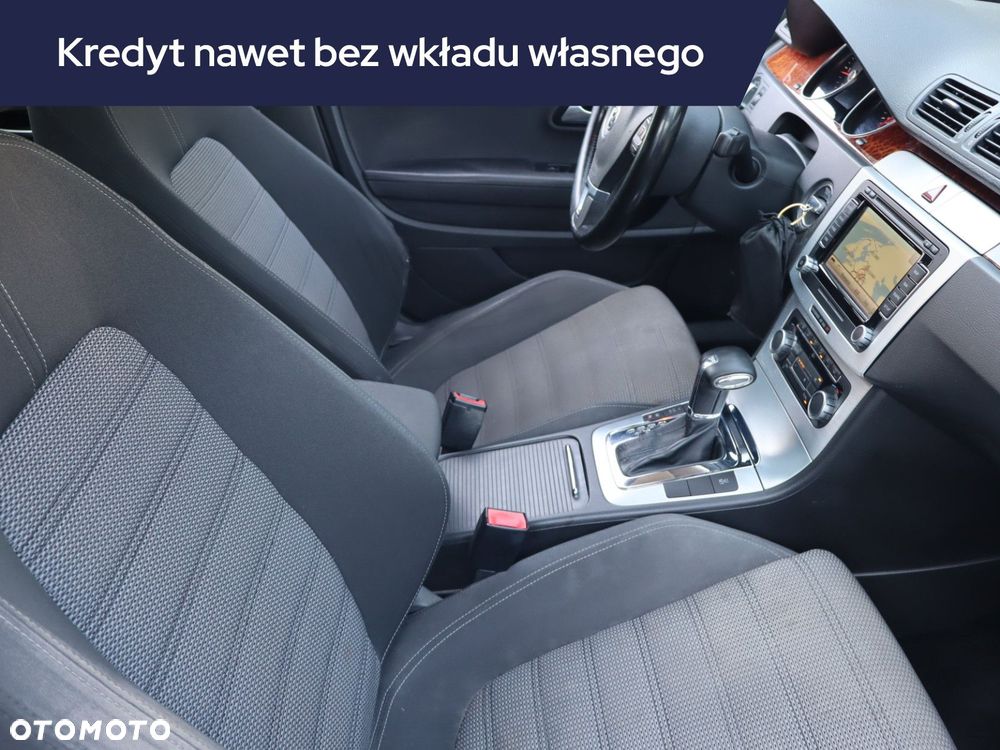 Volkswagen CC - 11