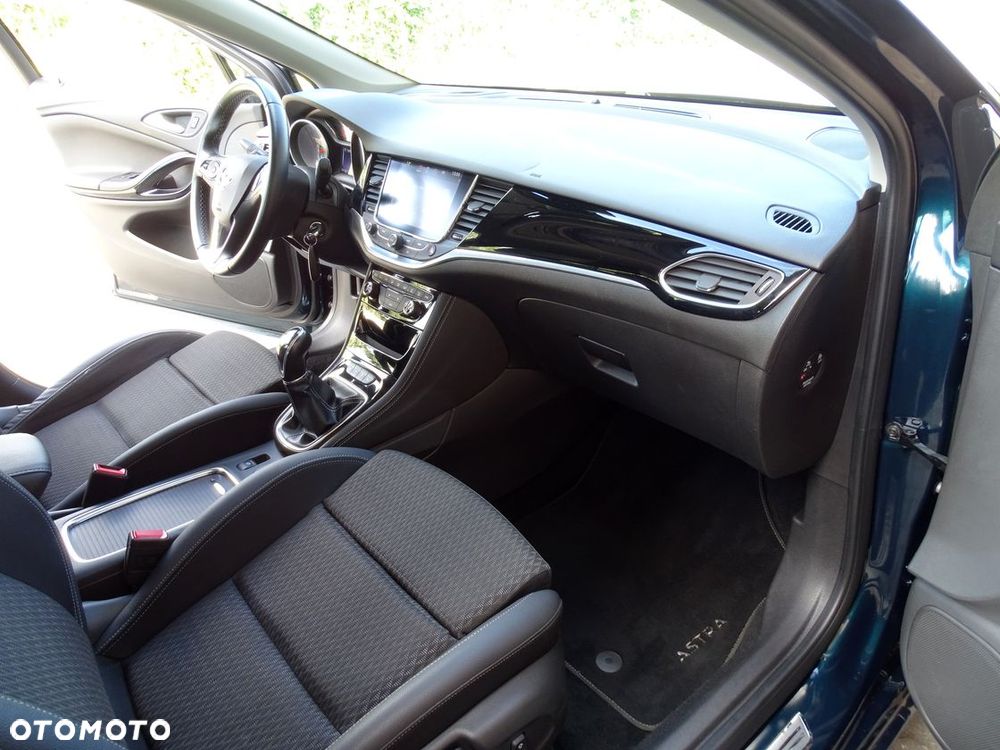 Opel Astra 1.4 Turbo Innovation - 20