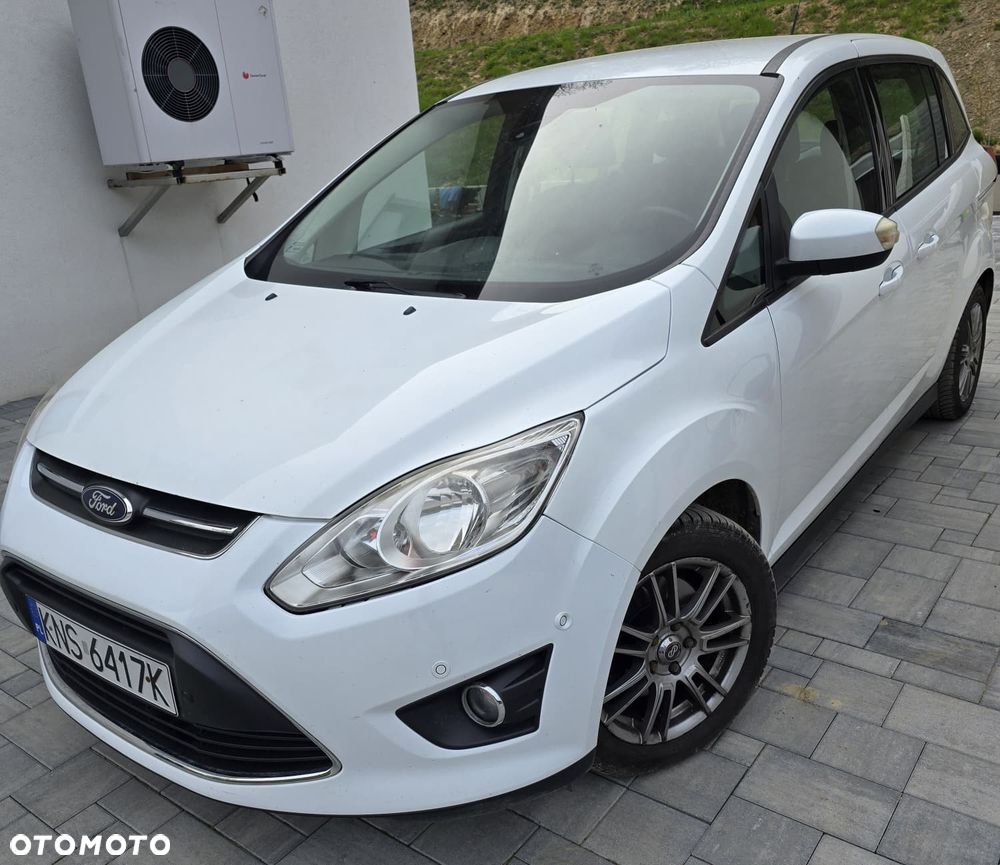 Ford Grand C-MAX - 1