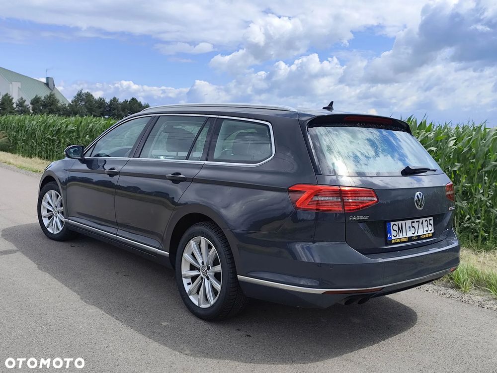 Volkswagen Passat 1.8 TSI (BlueMotion Technology) DSG Highline - 14