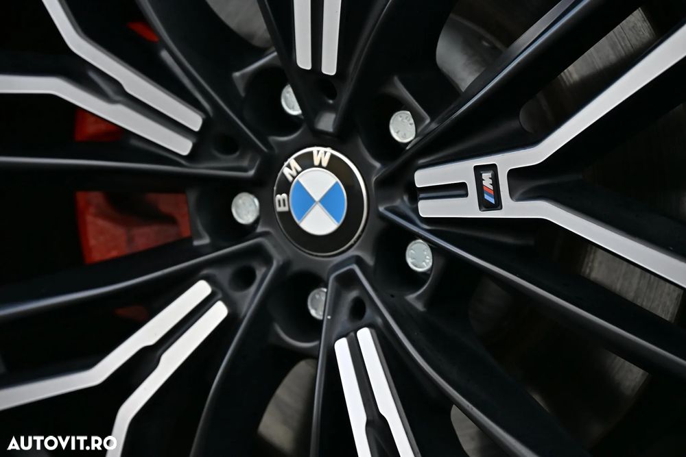 BMW Seria 5 540i AT - 25