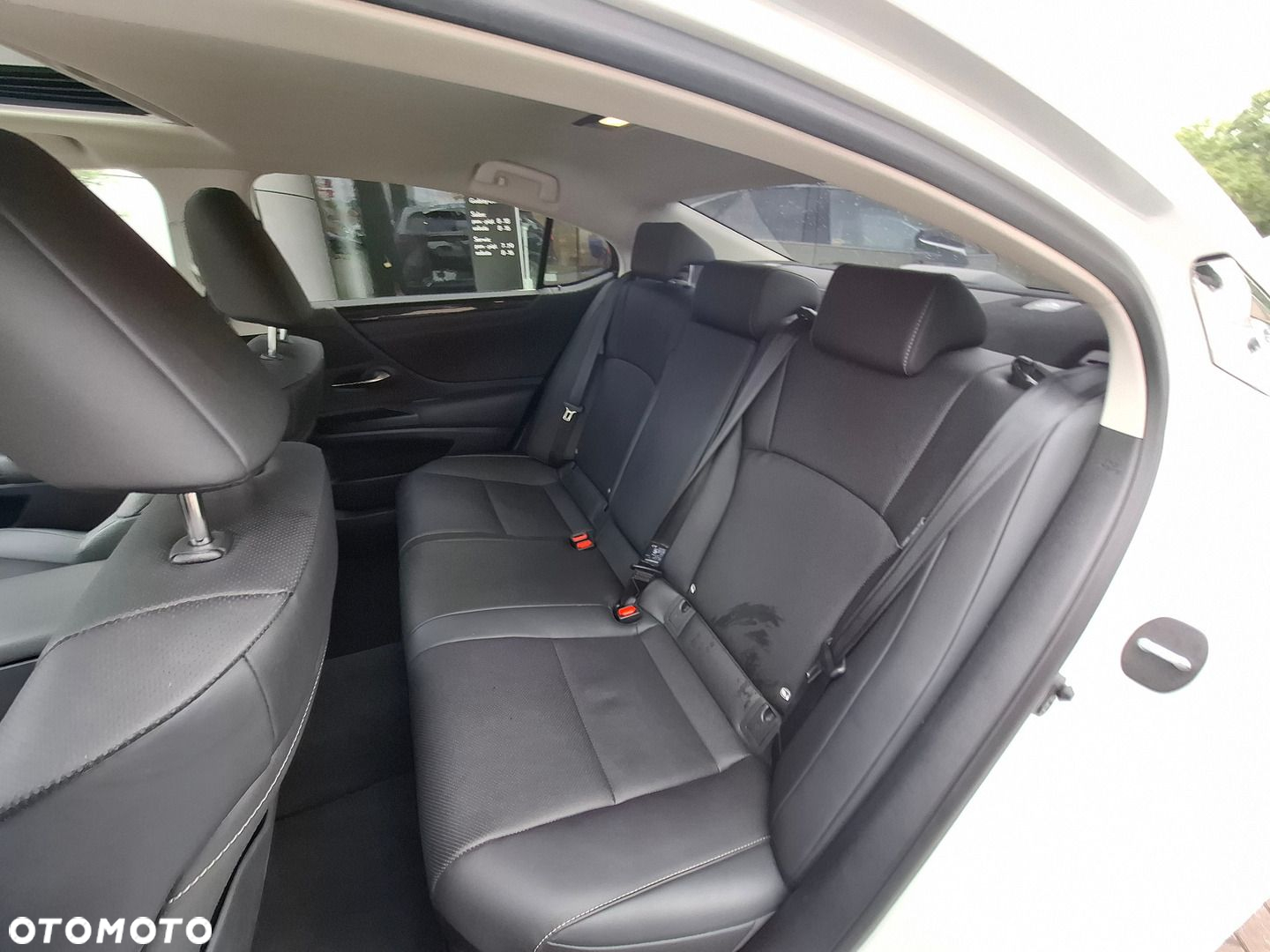 Lexus ES - 17