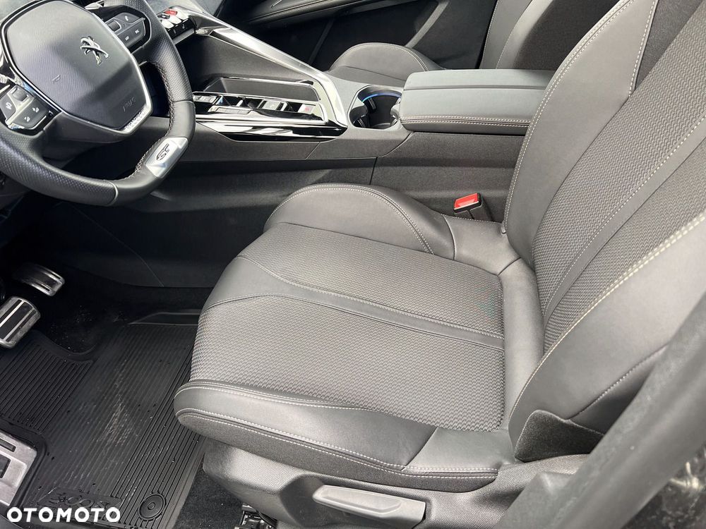 Peugeot 3008 1.5 BlueHDi GT S&S EAT8 - 6