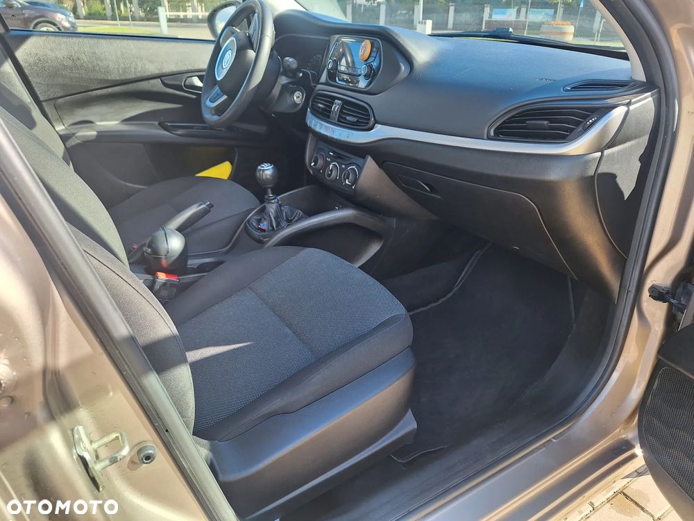 Fiat Tipo - 8