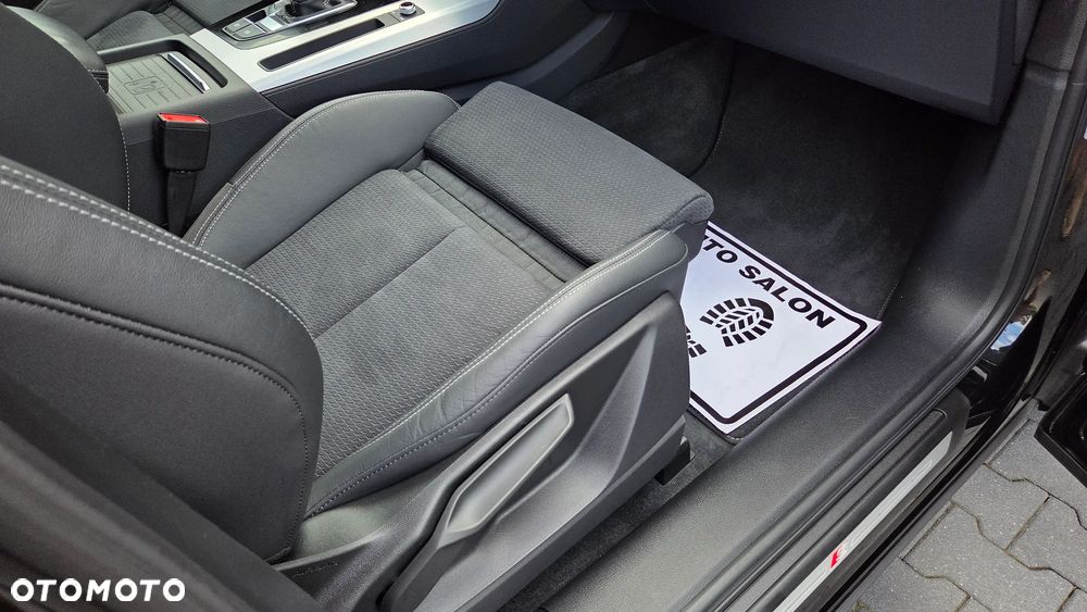 Audi Q5 40 TFSI quattro S tronic S line - 12