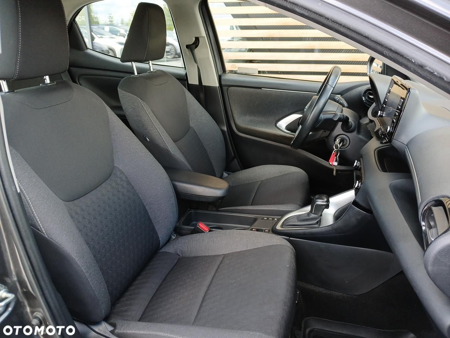 Toyota Yaris - 19