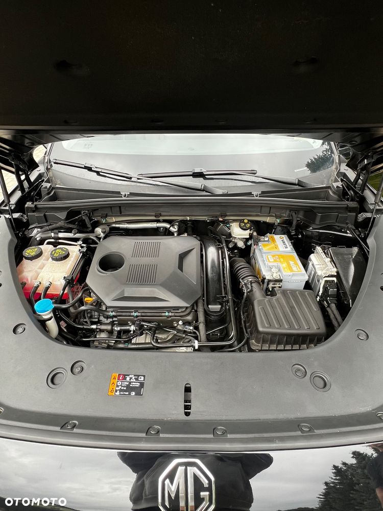 MG HS 1.5 T-GDI Excite DCT - 7