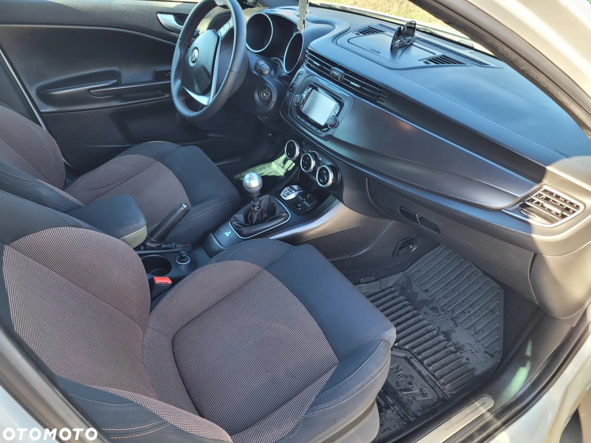 Alfa Romeo Giulietta 1.6 JTDM Distinctive - 30