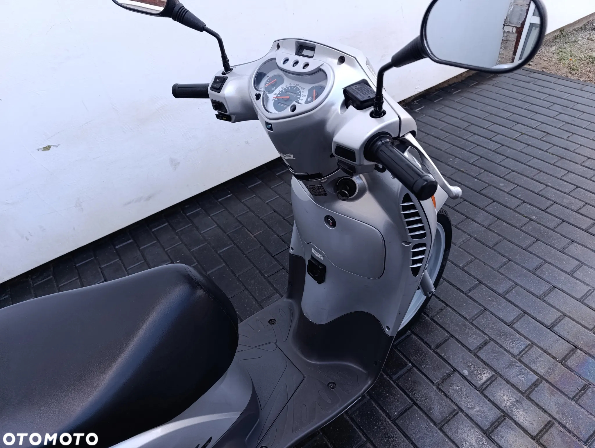 Honda SH - 23