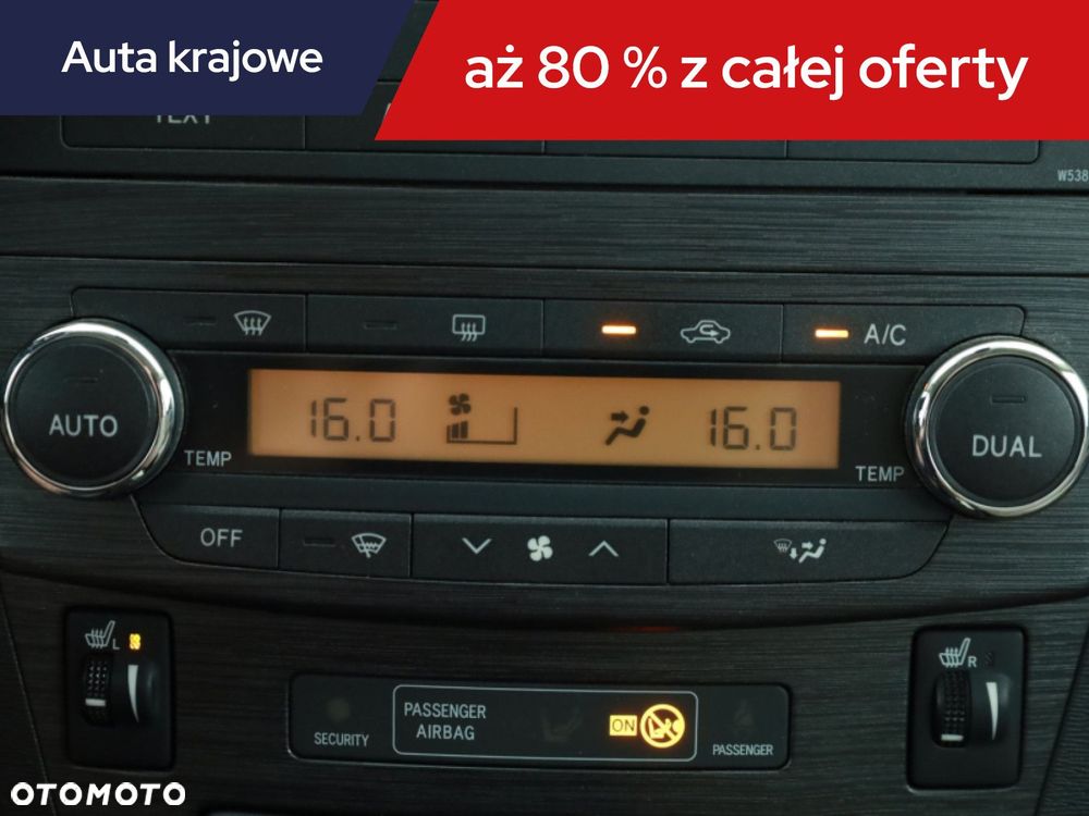 Toyota Avensis - 12