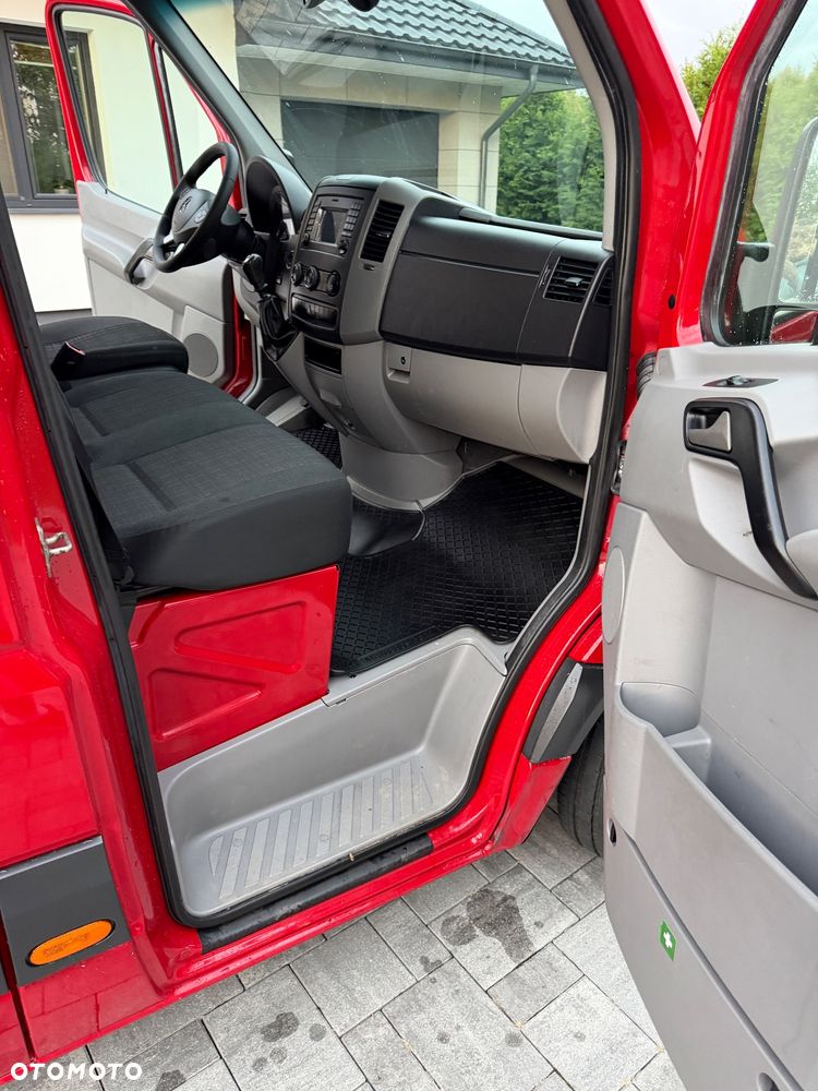 Mercedes-Benz Sprinter - 28