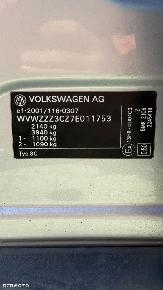 Volkswagen Passat 2.0 TDI DPF Comfortline - 10