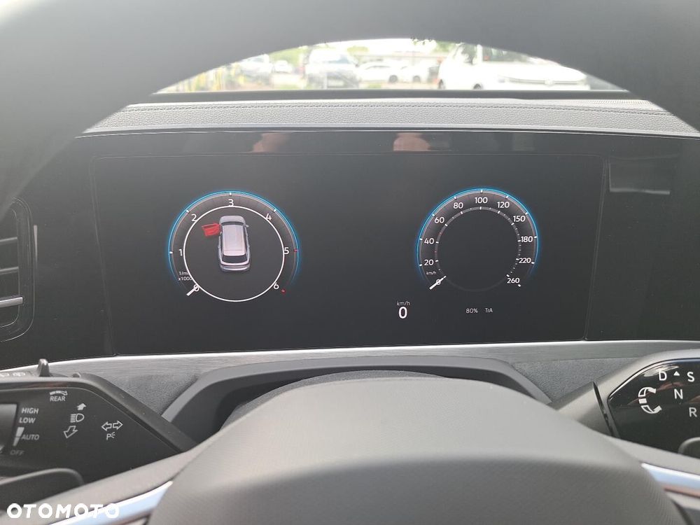 Volkswagen Passat - 12