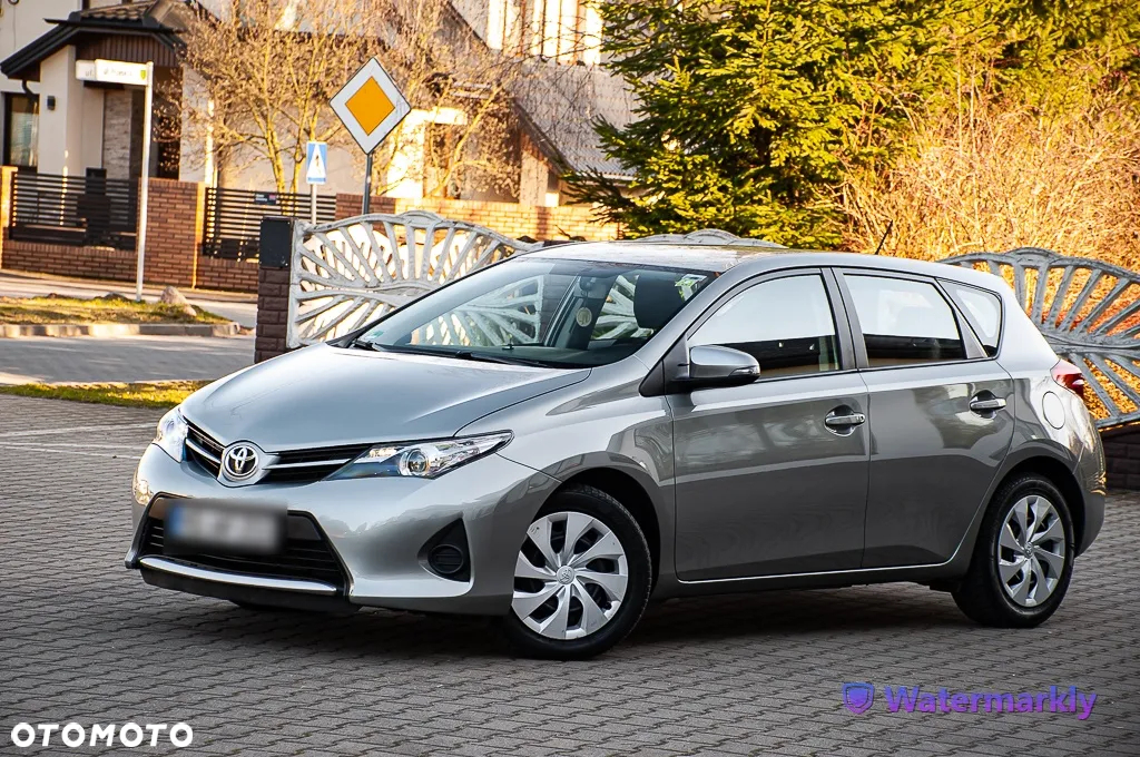 Toyota Auris 1.33 Dual-VVT-i Life - 6