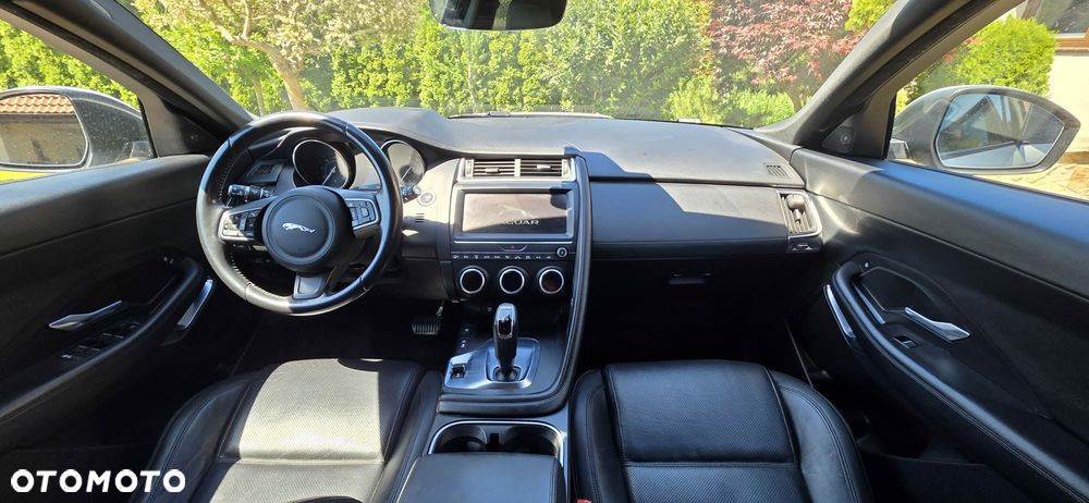Jaguar E-Pace 2.0 i4P AWD R-Dynamic S - 16