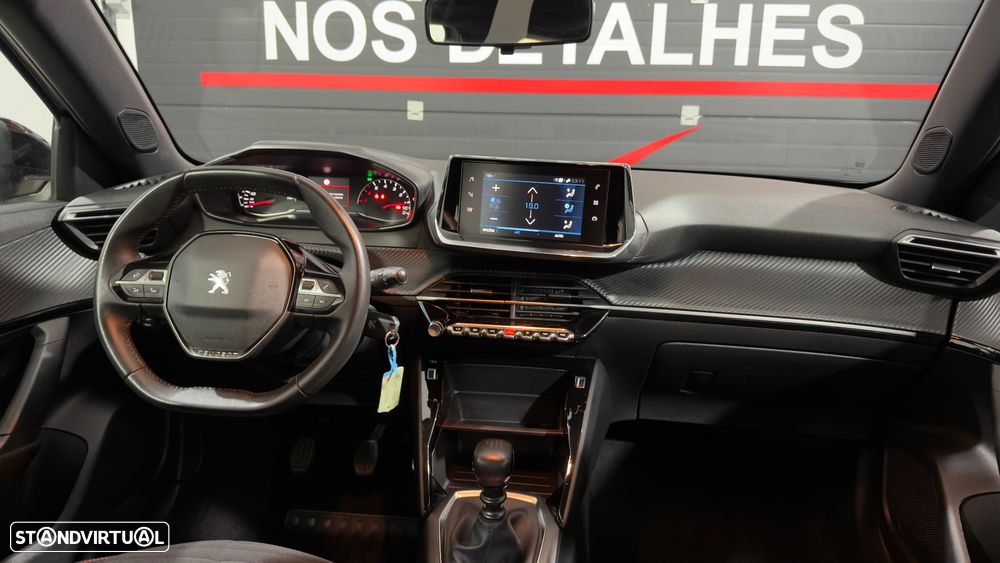 Peugeot 2008 1.2 PureTech Active Pack - 15