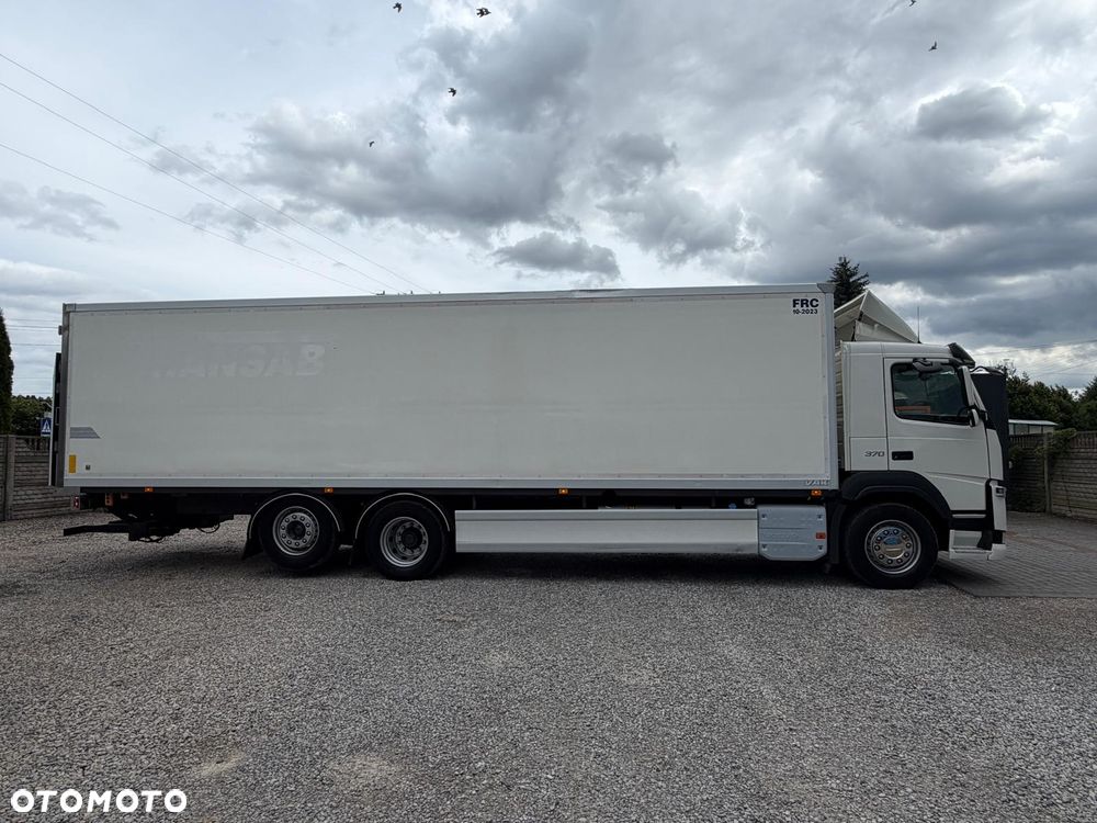 Volvo FM 370 / 6x2 / Chłodnia / Winda / - 20