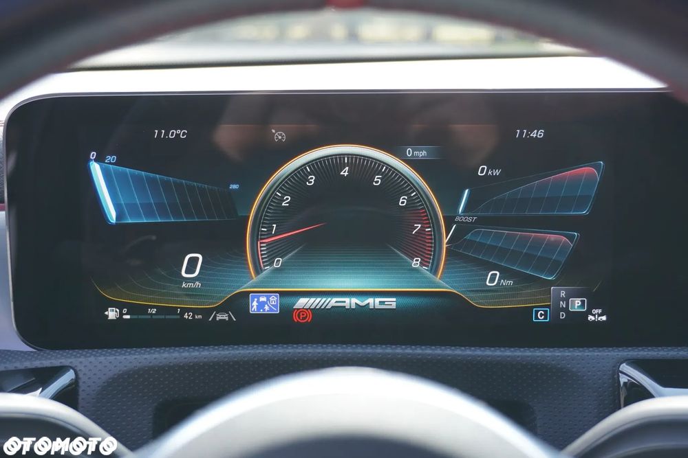 Mercedes-Benz CLA AMG 35 4Matic B AMG Speedshift 7G-DCT - 22