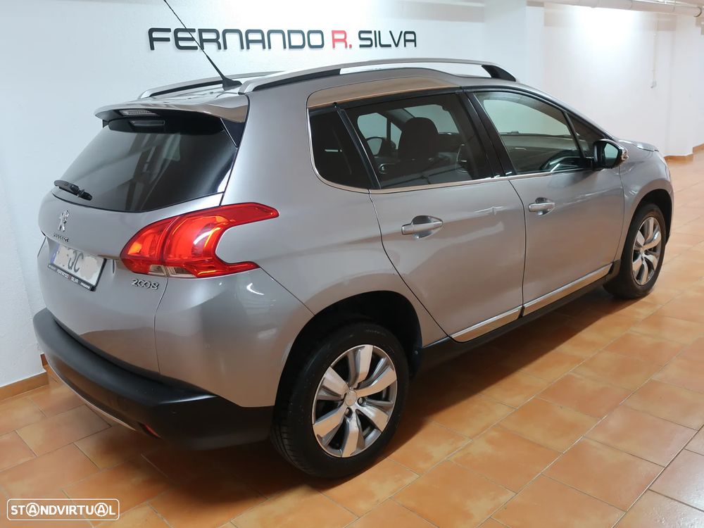 Peugeot 2008 1.2 VTi Allure - 10
