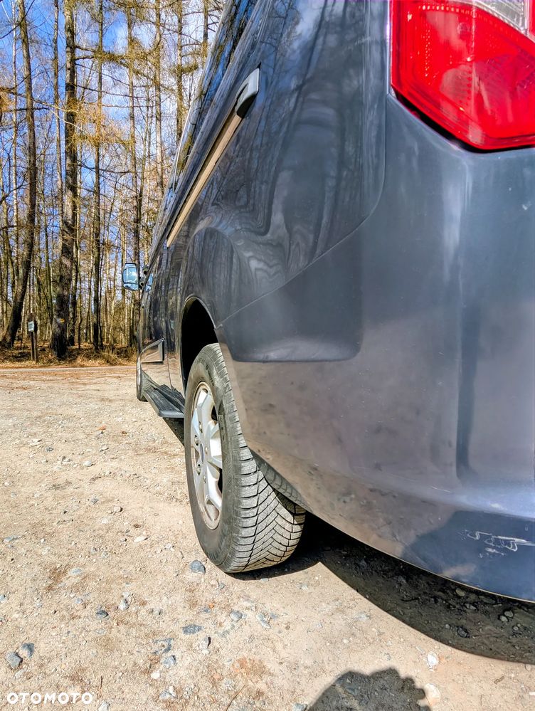 Ford Tourneo Custom - 6