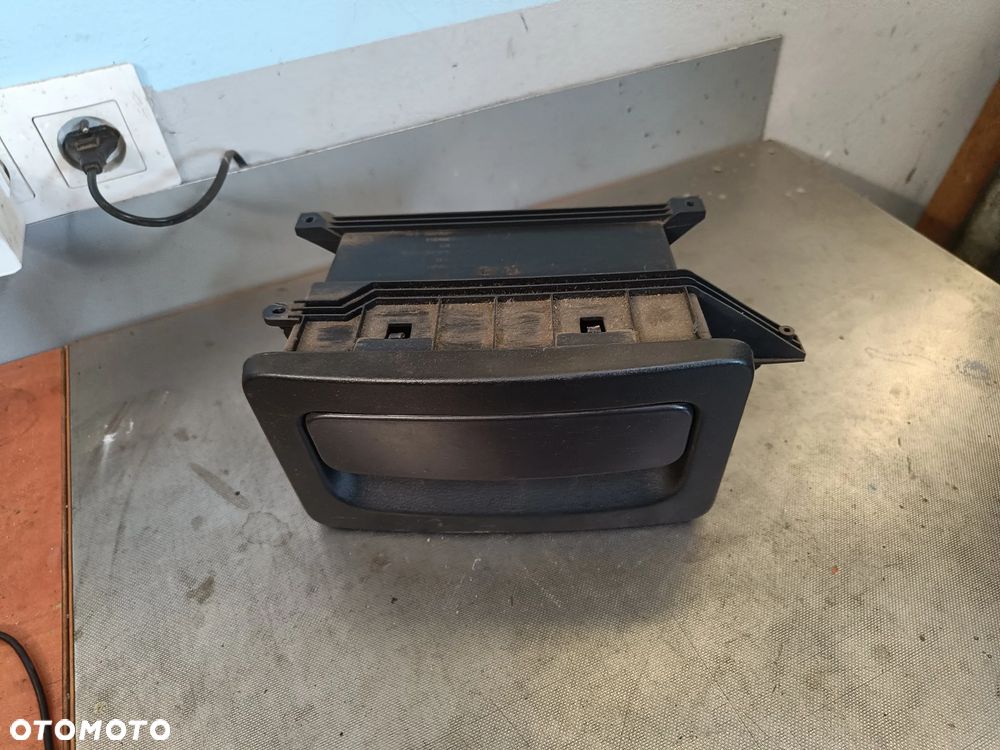 Schowek Fotela Pod Fotel Skoda Fabia 3 Seat Ibiza VW Polo Lewy 6J0882601A - 1