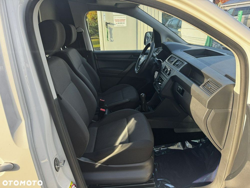 Volkswagen Caddy - 9
